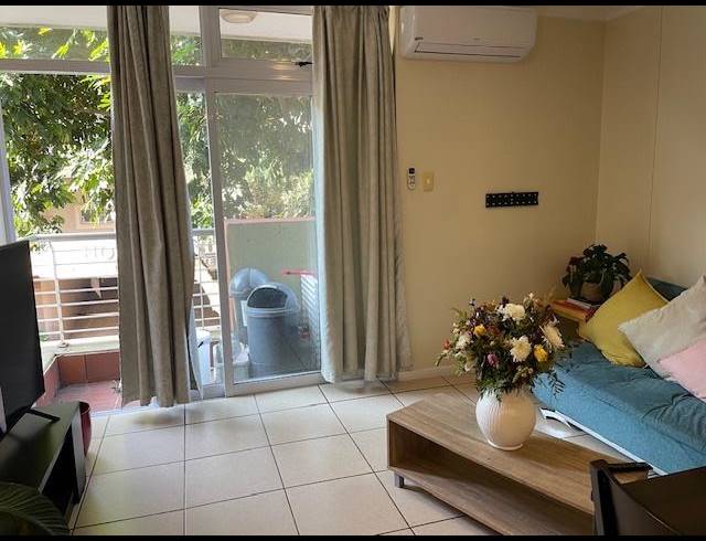 1 BEDROOM APARTMENT FOR SALE IN NEW TOWN CENTRE